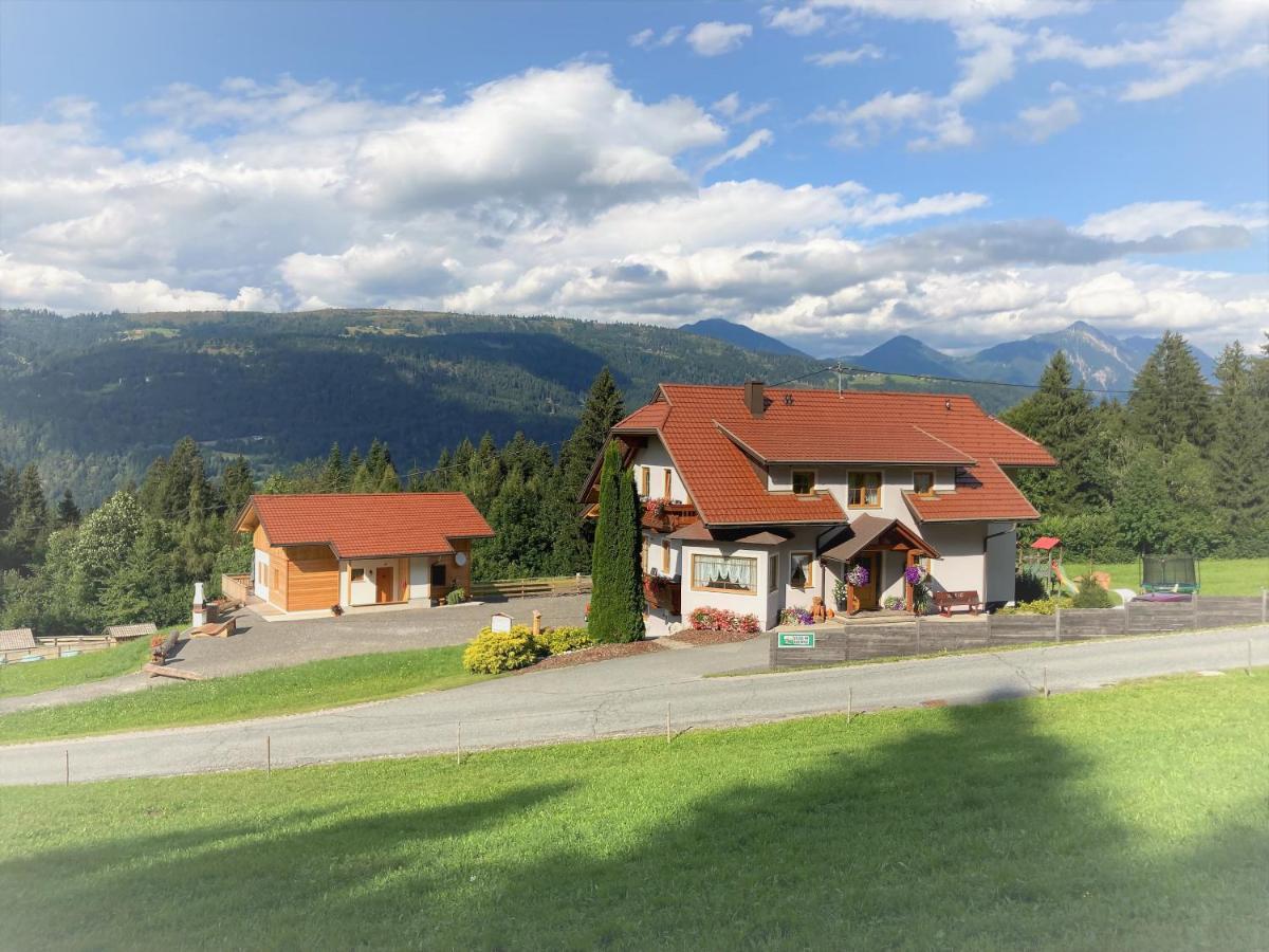 Chalets Und Apartments Hauserhof Nassfeld Schlanitzen Exterior photo