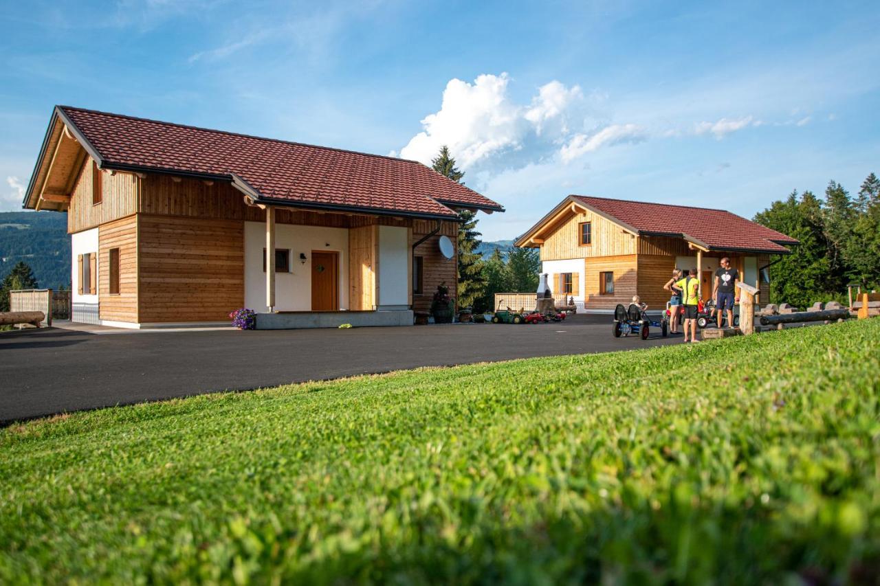 Chalets Und Apartments Hauserhof Nassfeld Schlanitzen Exterior photo